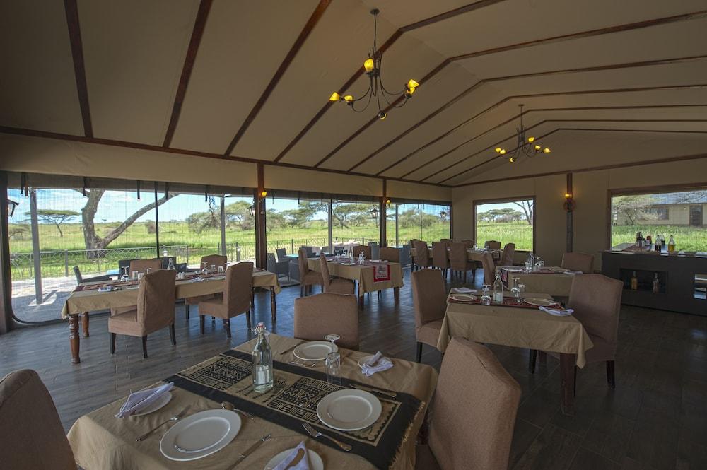 Karibu Camps And Lodges Sametu Camp Serengeti Robanda Dış mekan fotoğraf