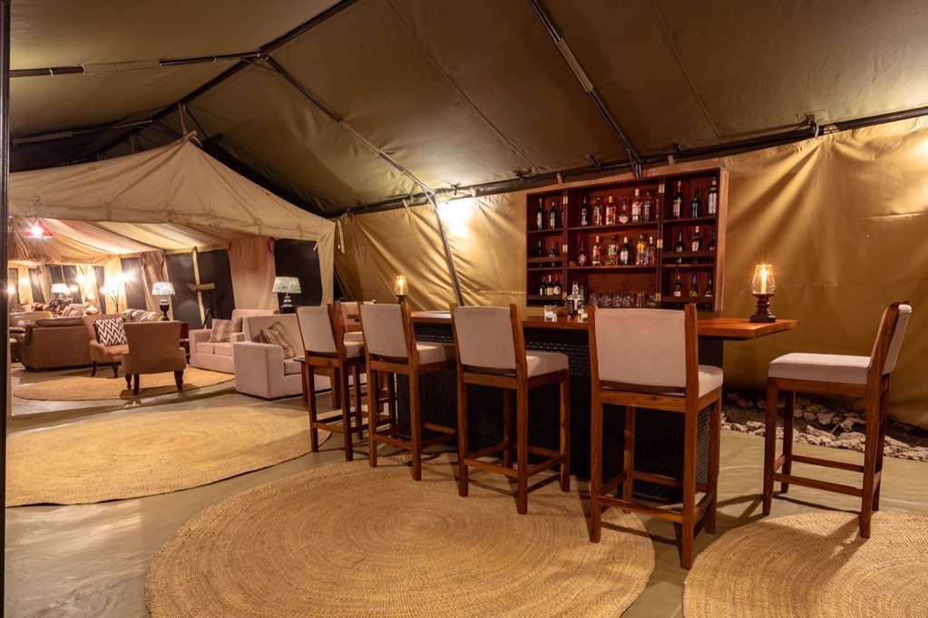 Karibu Camps And Lodges Sametu Camp Serengeti Robanda Restoran fotoğraf